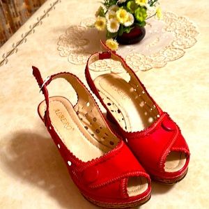 Women summer shoes, size 9(39). Very good condition, comfortable and beautiful.